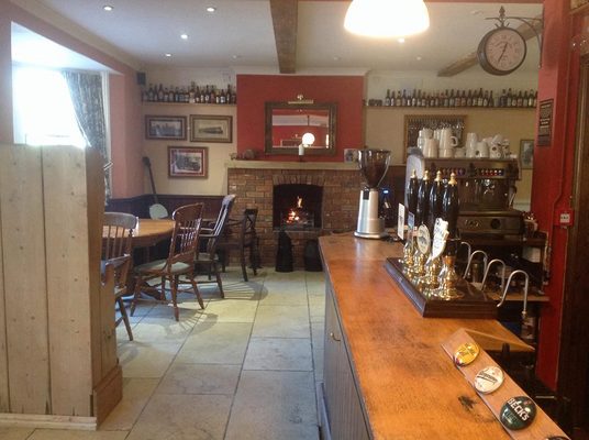 The Plum Pudding - Dog Friendly Pub in Milton, Oxfordshire